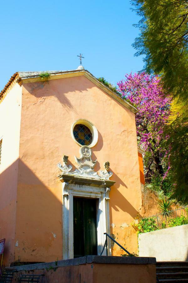 La Vecchia Bottega Del Nonno - Corfu Apartment Corfu  Bagian luar foto