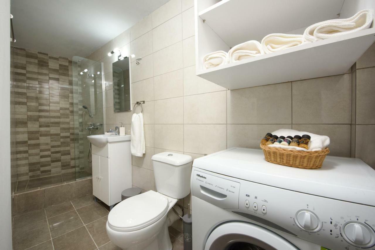 La Vecchia Bottega Del Nonno - Corfu Apartment Corfu  Bagian luar foto